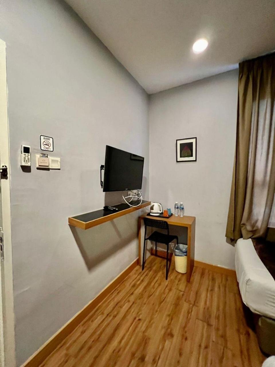 Golden Leaf Boutique Hotel Nusa Idaman Formerly Known As Ariana Hotel Джохор-Бару Экстерьер фото