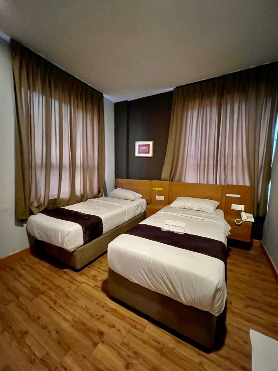 Golden Leaf Boutique Hotel Nusa Idaman Formerly Known As Ariana Hotel Джохор-Бару Экстерьер фото
