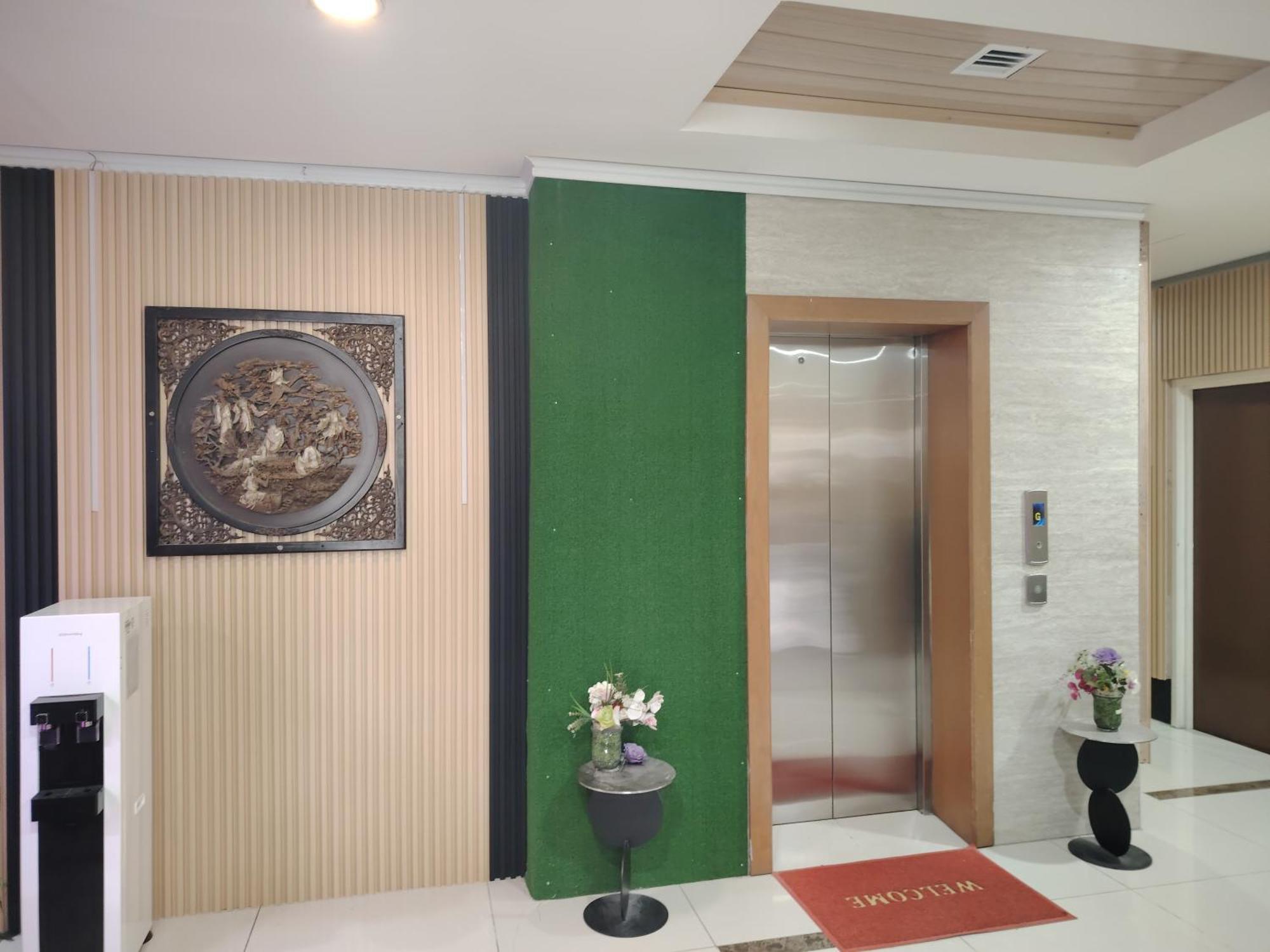 Golden Leaf Boutique Hotel Nusa Idaman Formerly Known As Ariana Hotel Джохор-Бару Экстерьер фото
