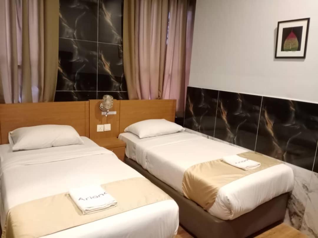 Golden Leaf Boutique Hotel Nusa Idaman Formerly Known As Ariana Hotel Джохор-Бару Экстерьер фото