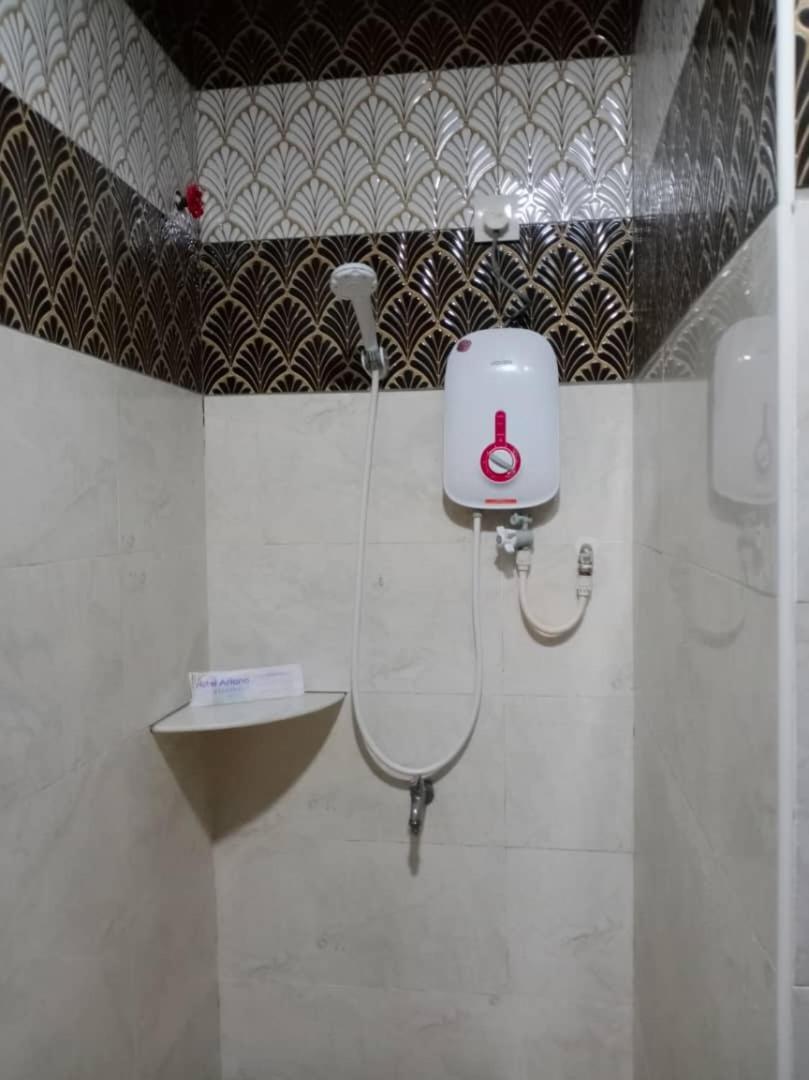 Golden Leaf Boutique Hotel Nusa Idaman Formerly Known As Ariana Hotel Джохор-Бару Экстерьер фото